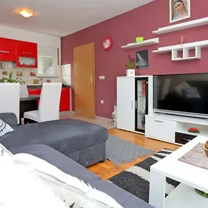 https://apartment-tropic-stobrec.splithotels.org